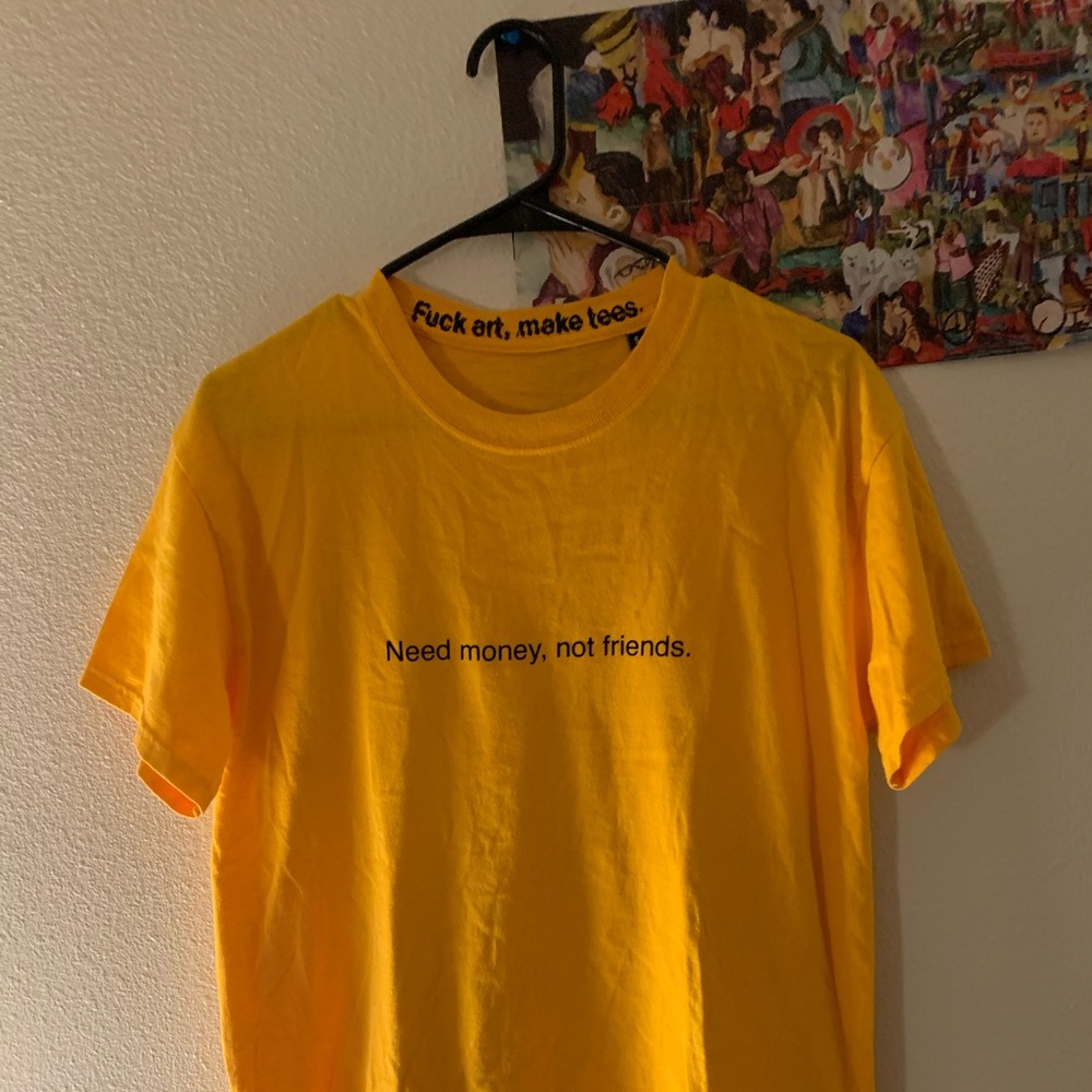 T-shirt